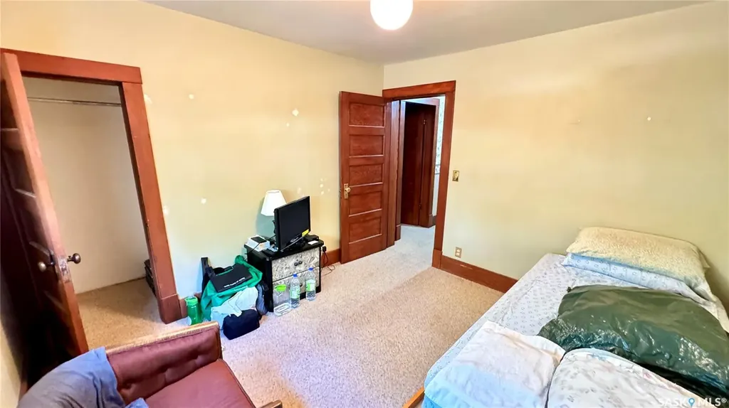 106 2nd Street E Dinsmore SK S0L 0T0