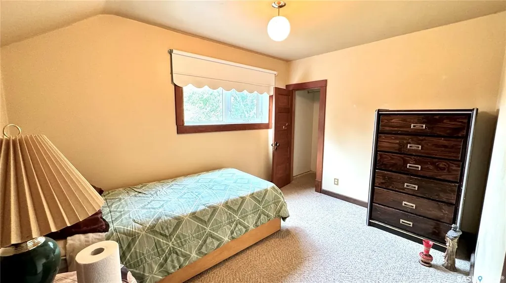 106 2nd Street E Dinsmore SK S0L 0T0