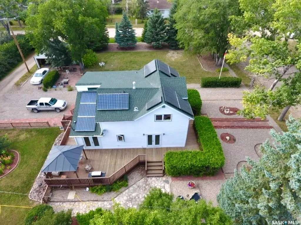 106 2nd Street E Dinsmore SK S0L 0T0