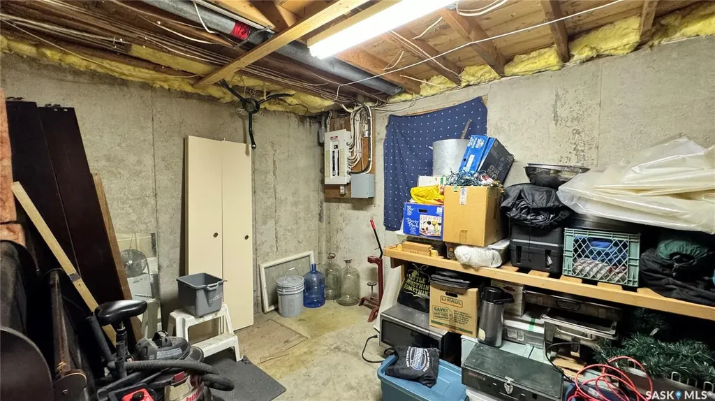 106 2nd Street E Dinsmore SK S0L 0T0