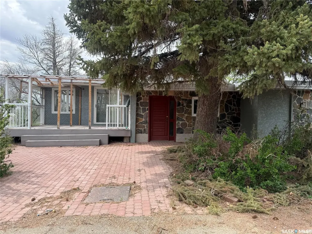 Rural Address Frontier SK S0N 0W0