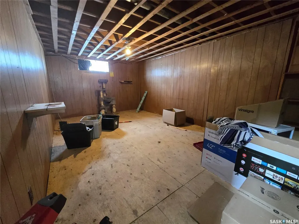 33 4th Avenue E Central Butte SK S0H 0A1