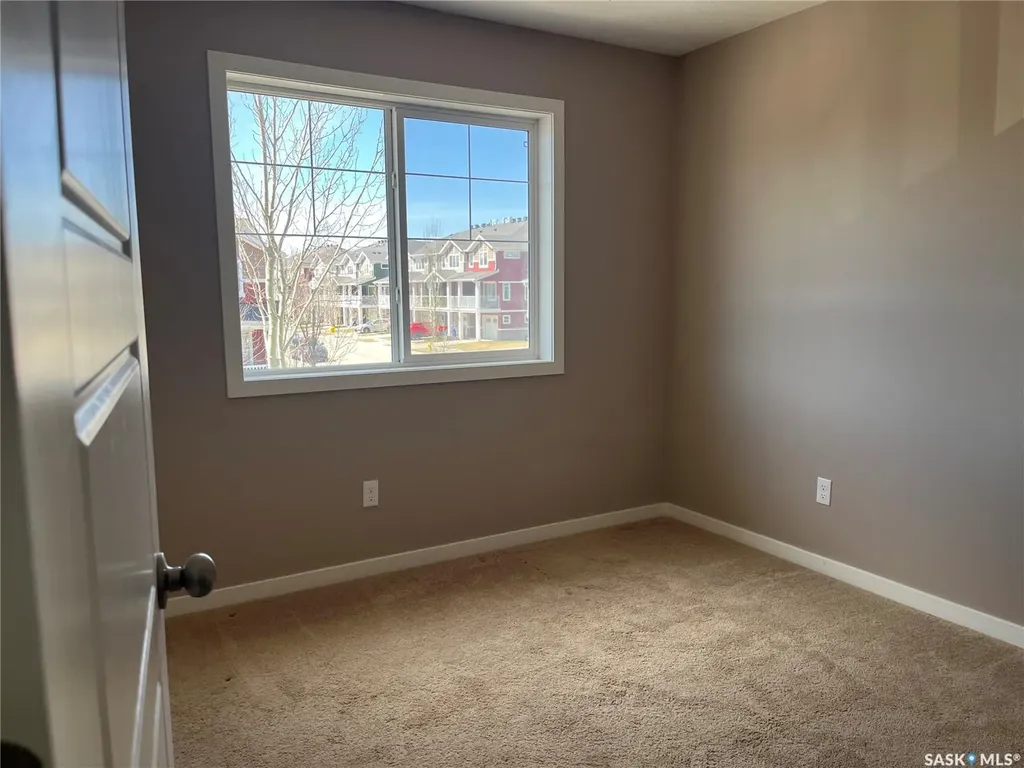 5612 Gordon Road Regina SK S4P 2T1