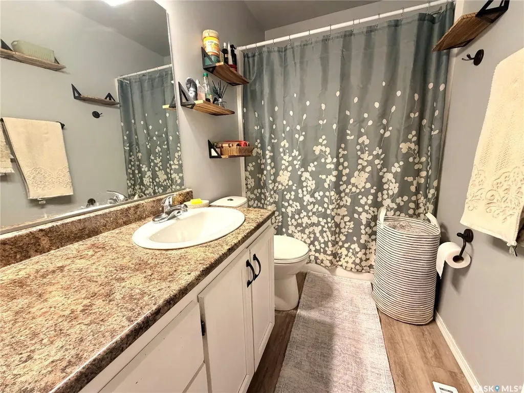 9021 Walker Drive North Battleford SK S9A 2W9