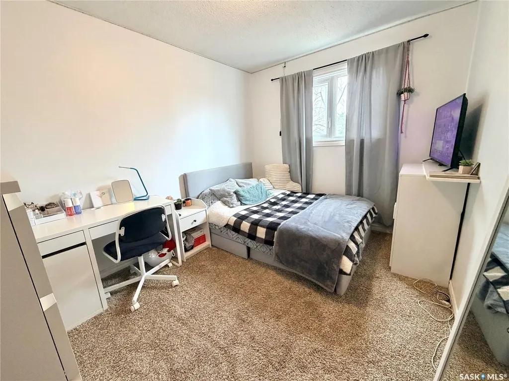 9021 Walker Drive North Battleford SK S9A 2W9