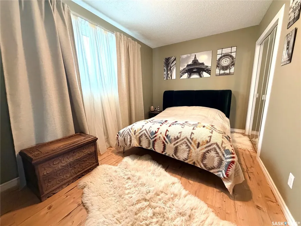 9021 Walker Drive North Battleford SK S9A 2W9