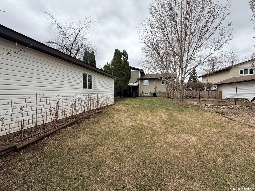 9021 Walker Drive North Battleford SK S9A 2W9