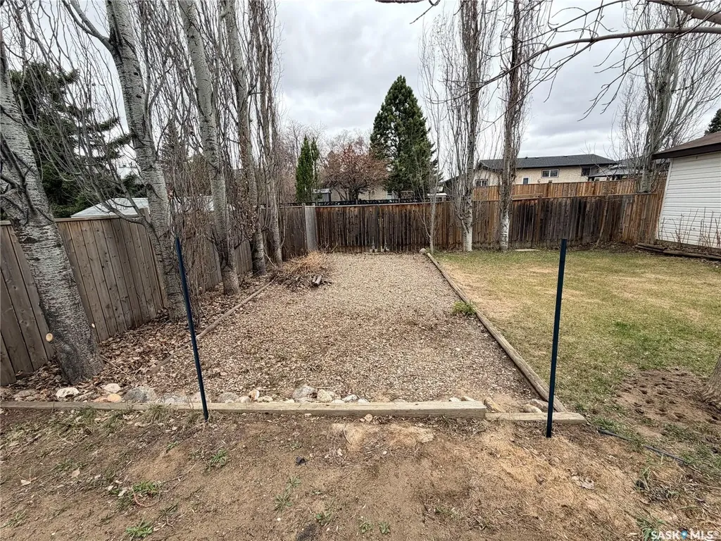 9021 Walker Drive North Battleford SK S9A 2W9