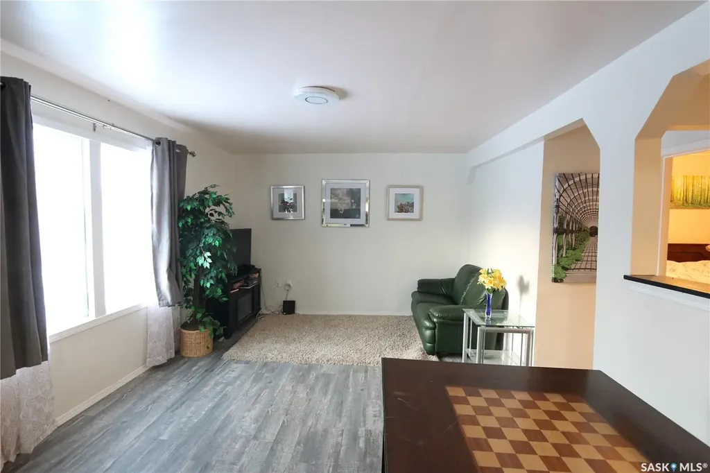1209 Wascana Street Regina SK S4T 4J2