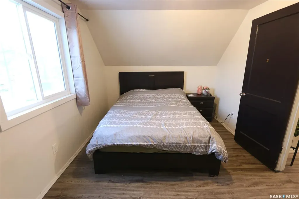 1209 Wascana Street Regina SK S4T 4J2