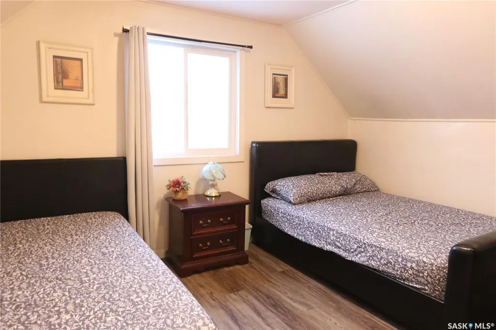 1209 Wascana Street Regina SK S4T 4J2