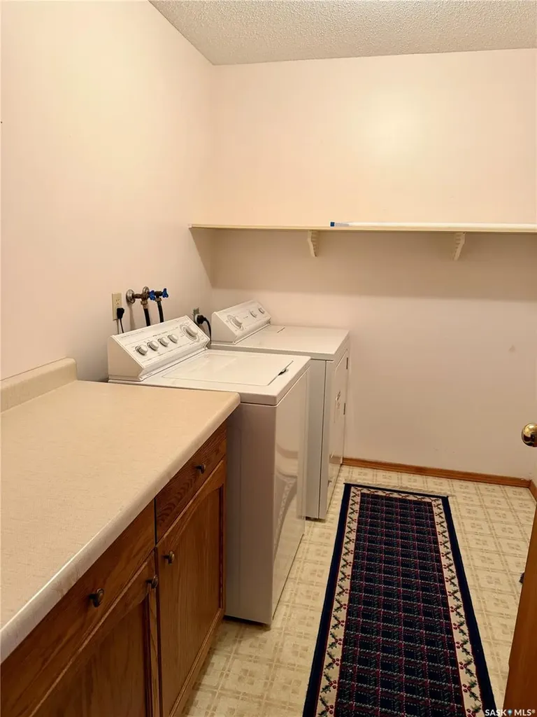 1442 102nd Street North Battleford SK S9A 1G7