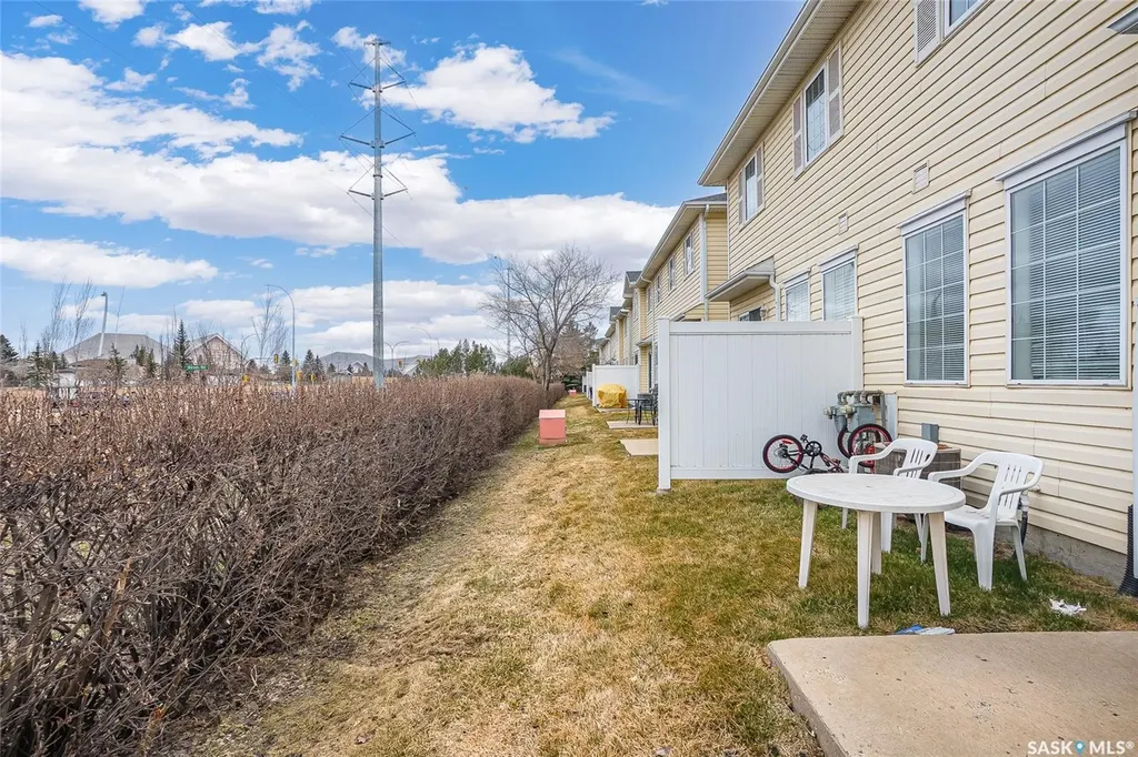111 Fairbrother Crescent Saskatoon SK S7S 1L3