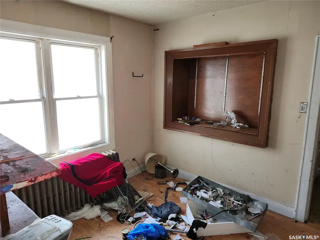 1716 Ottawa Street Regina SK S4P 1P2