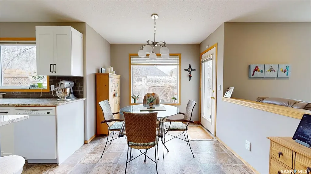 11172 Wascana Meadows Regina SK S4V 2W2