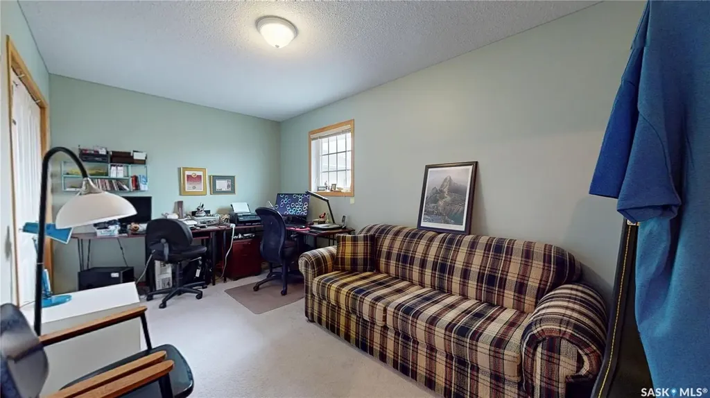 11172 Wascana Meadows Regina SK S4V 2W2