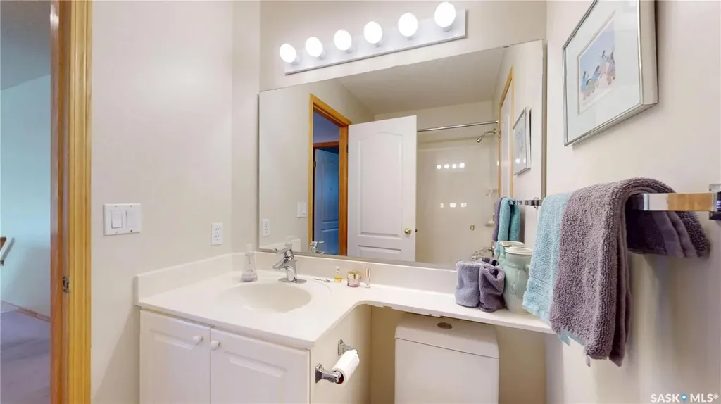 11172 Wascana Meadows Regina SK S4V 2W2