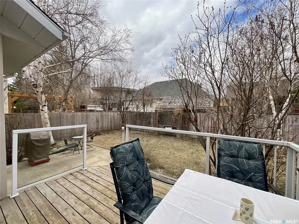 11172 Wascana Meadows Regina SK S4V 2W2