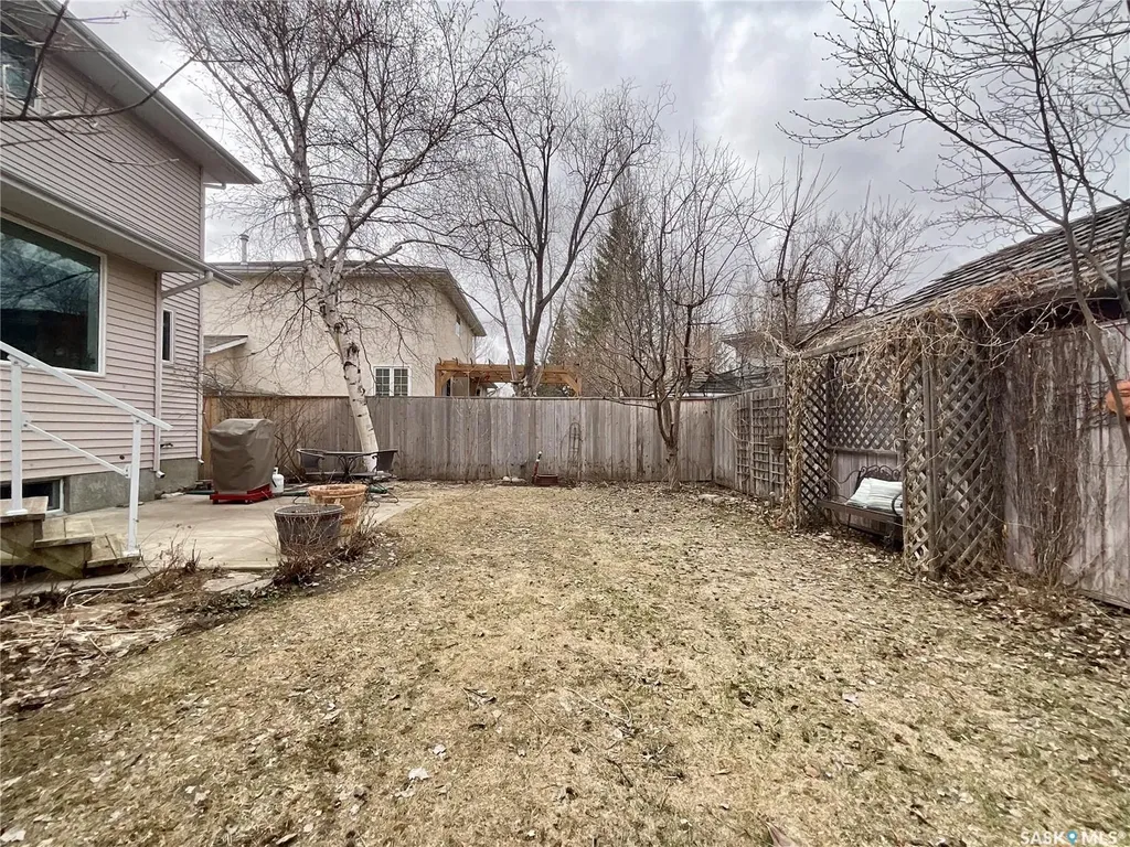 11172 Wascana Meadows Regina SK S4V 2W2