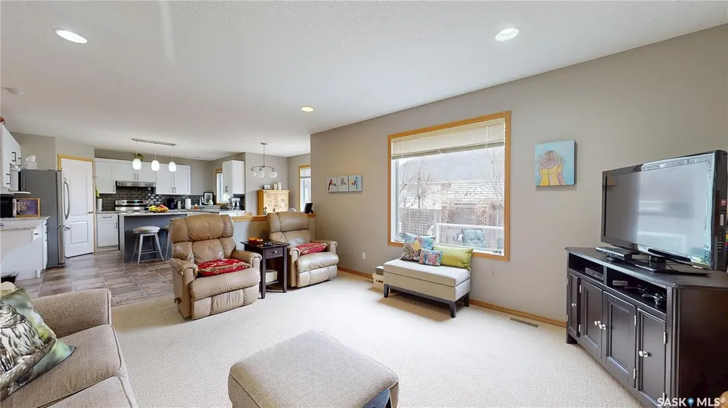 11172 Wascana Meadows Regina SK S4V 2W2