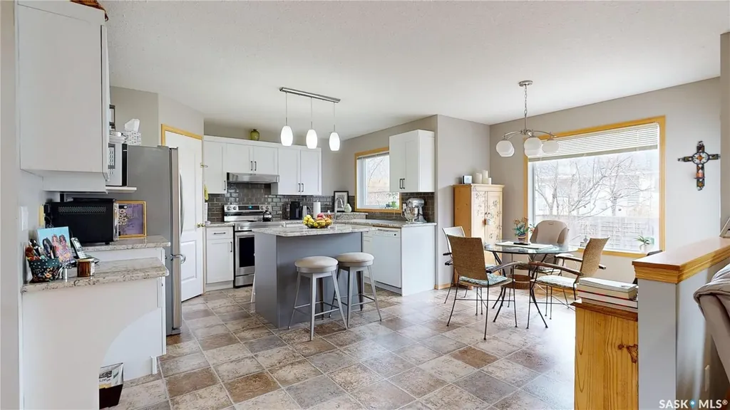 11172 Wascana Meadows Regina SK S4V 2W2