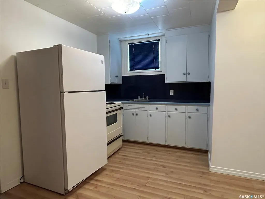 1809 2nd Street Estevan SK S4A 0N4