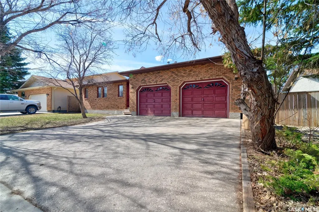 1434 Sidler Drive N Regina SK S4X 4A5