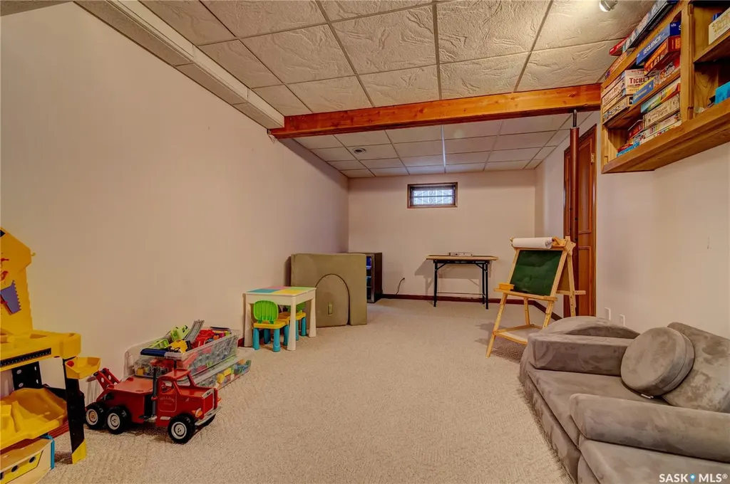 1434 Sidler Drive N Regina SK S4X 4A5