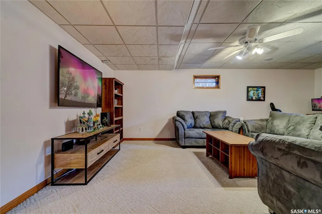 1434 Sidler Drive N Regina SK S4X 4A5