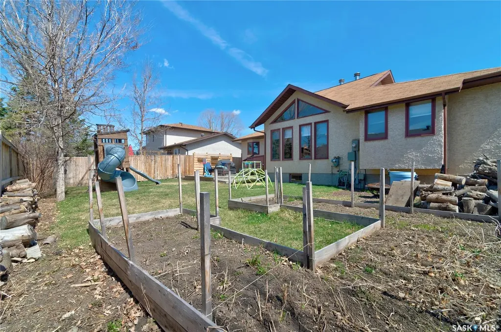 1434 Sidler Drive N Regina SK S4X 4A5