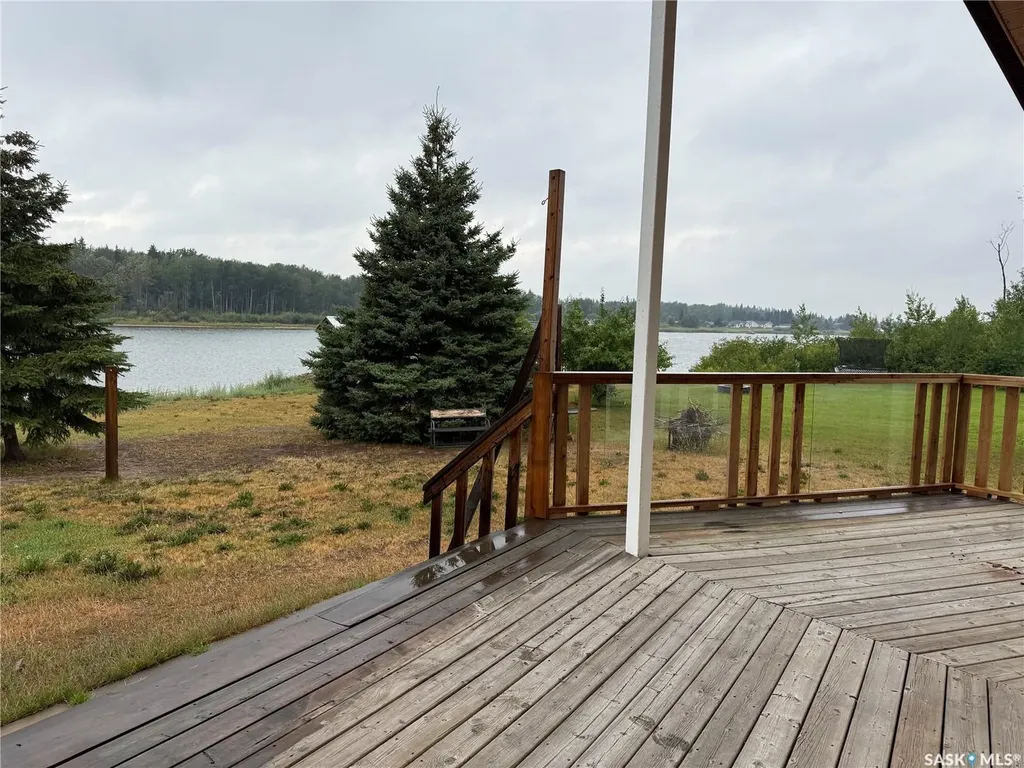 231 Kiezie Channel Drive Buffalo Narrows SK S0M 0J0