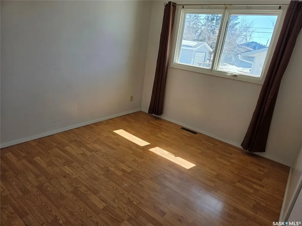 718 98th Avenue Tisdale SK S0E 1T0