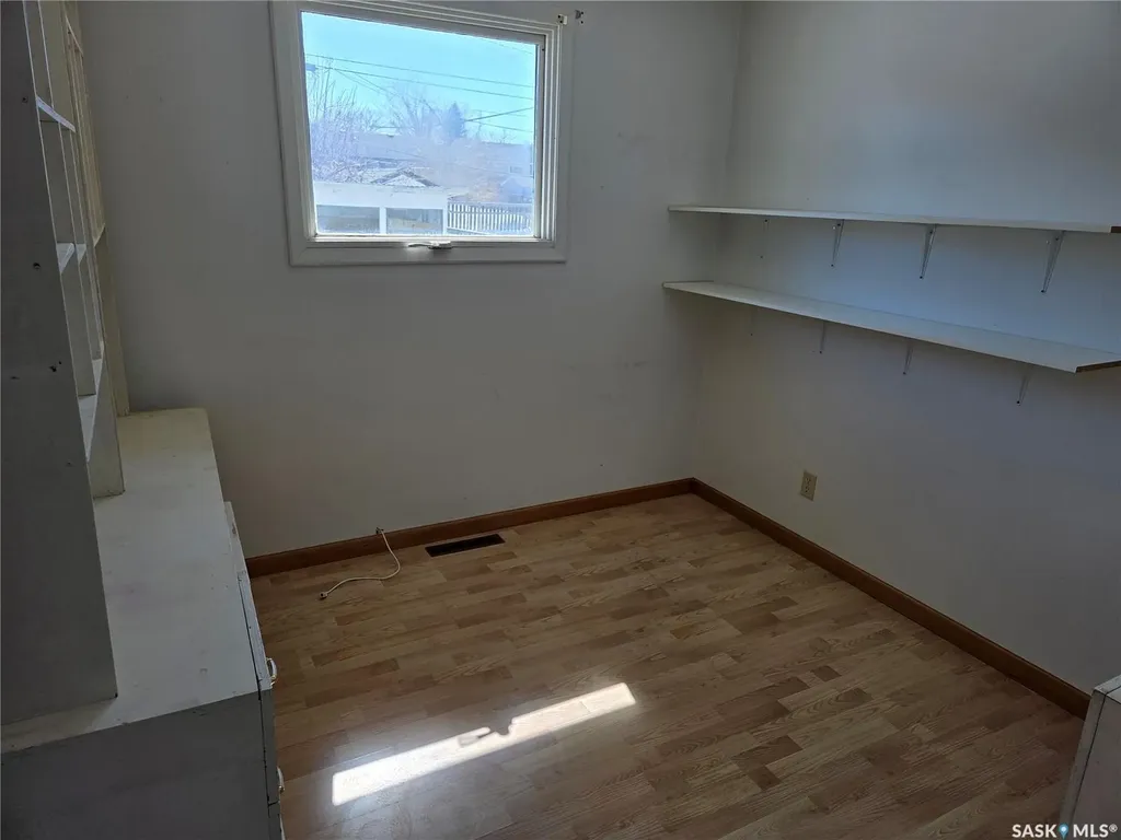 718 98th Avenue Tisdale SK S0E 1T0