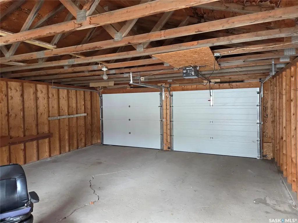 718 98th Avenue Tisdale SK S0E 1T0