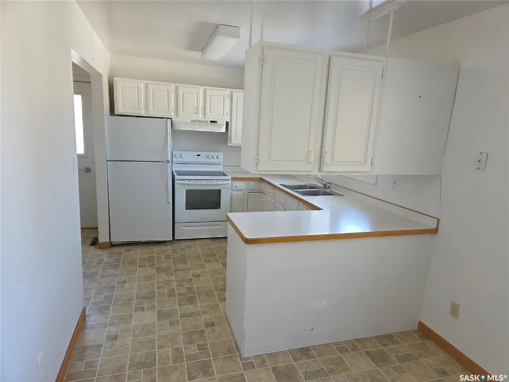 718 98th Avenue Tisdale SK S0E 1T0
