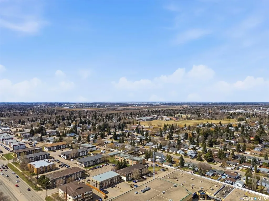 3825 Luther Place Saskatoon SK S7H 4B1