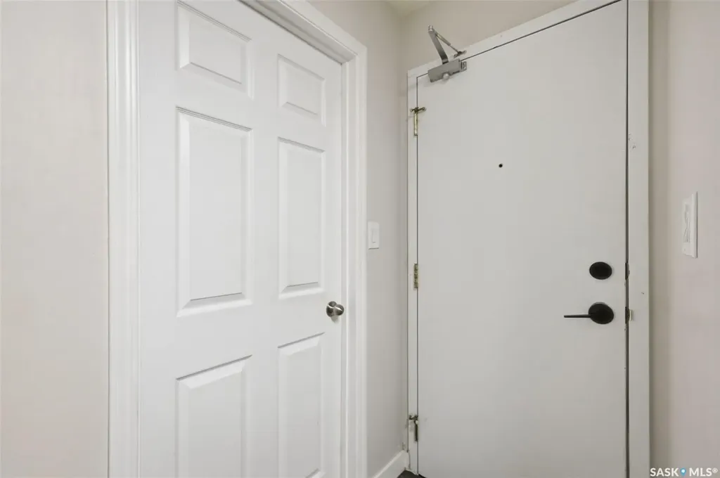 3825 Luther Place Saskatoon SK S7H 4B1