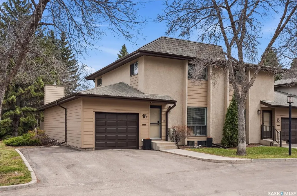 425 Pinehouse Drive Saskatoon SK S7K 5K2