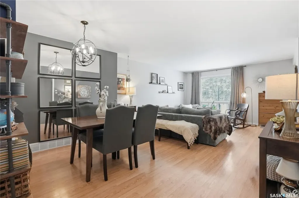 425 Pinehouse Drive Saskatoon SK S7K 5K2