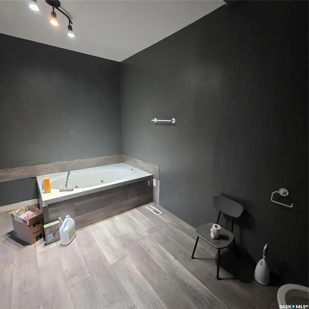 137 Morin Crescent Leoville SK S7T 0J1