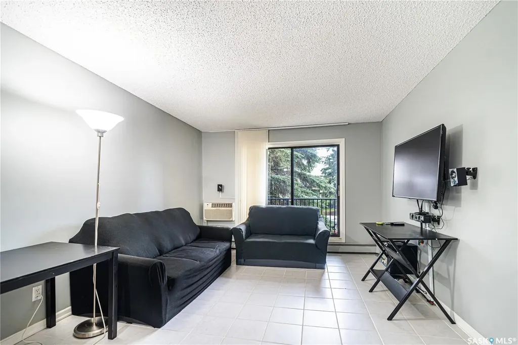 4219 Degeer Street Saskatoon SK S7H 4N6