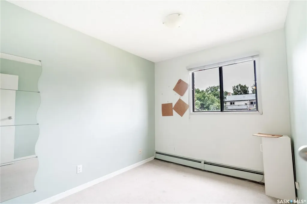 4219 Degeer Street Saskatoon SK S7H 4N6