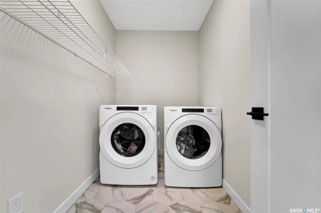 527 Keith Turn Saskatoon SK S7V 0Y1