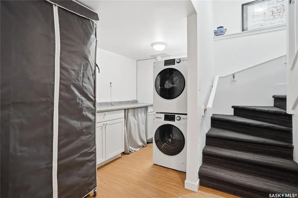 2543 Garnet Street Regina SK S4P 0J3