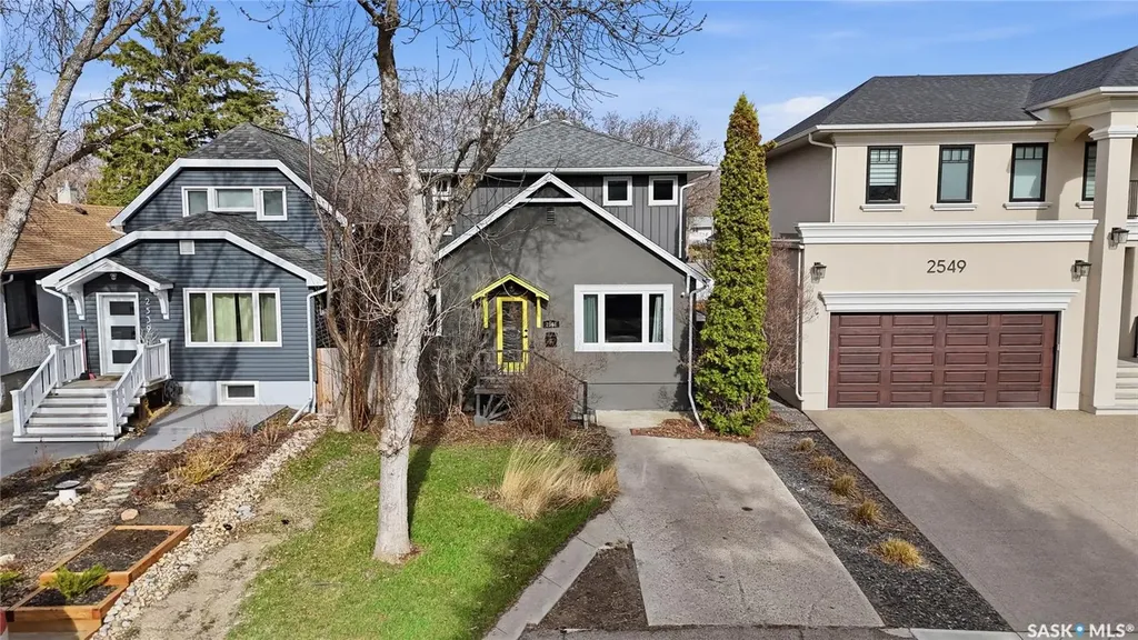 2543 Garnet Street Regina SK S4P 0J3