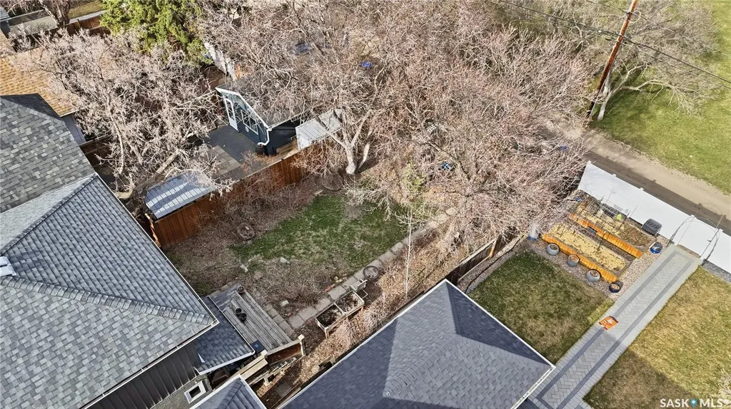2543 Garnet Street Regina SK S4P 0J3