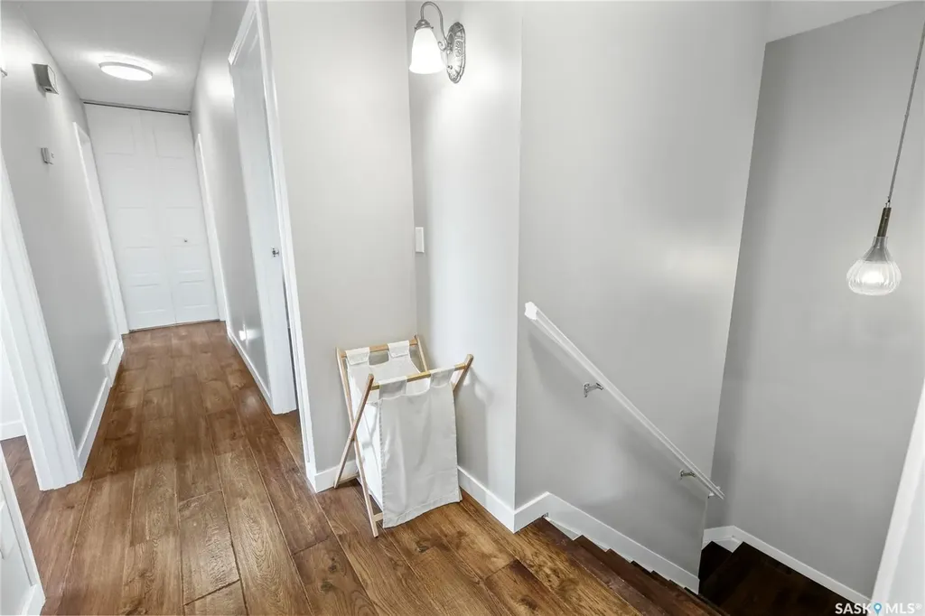 404 Dalgliesh Drive Regina SK S4R 6J1