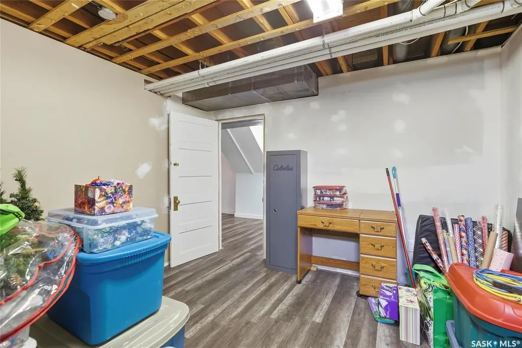 404 Dalgliesh Drive Regina SK S4R 6J1