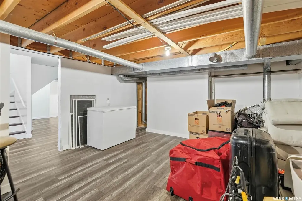 404 Dalgliesh Drive Regina SK S4R 6J1