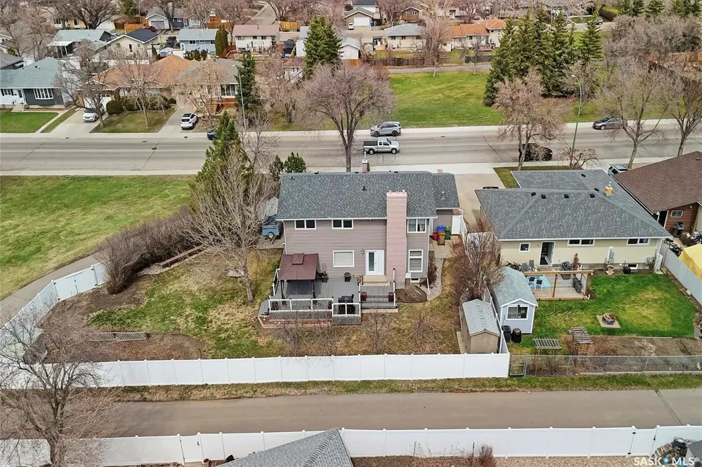 404 Dalgliesh Drive Regina SK S4R 6J1